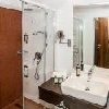 ✔️Bonvital Wellness Hotel Hévíz**** modern fürdőszoba
